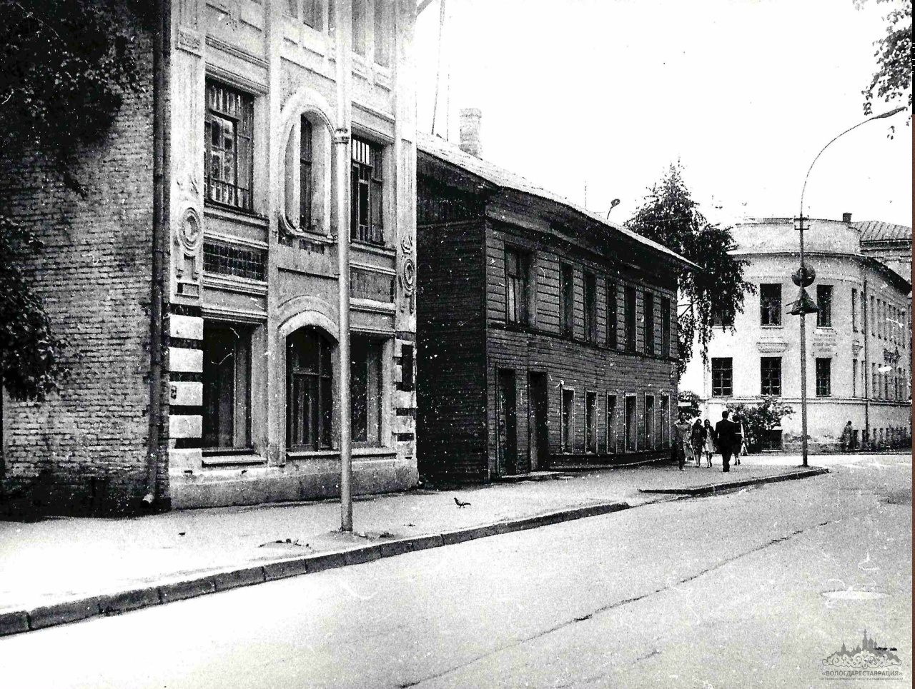 1983 год (https://sun9-48.userapi.com/impg/9fOj4NNVP_mD6oaZ4RFksbc_GyoiKwxawkk5yg/1O-1rnMT6qc.jpg?size=1280x965&quality=95&sign=4eaab0946423fa5e1654affb5c367634&type=album)