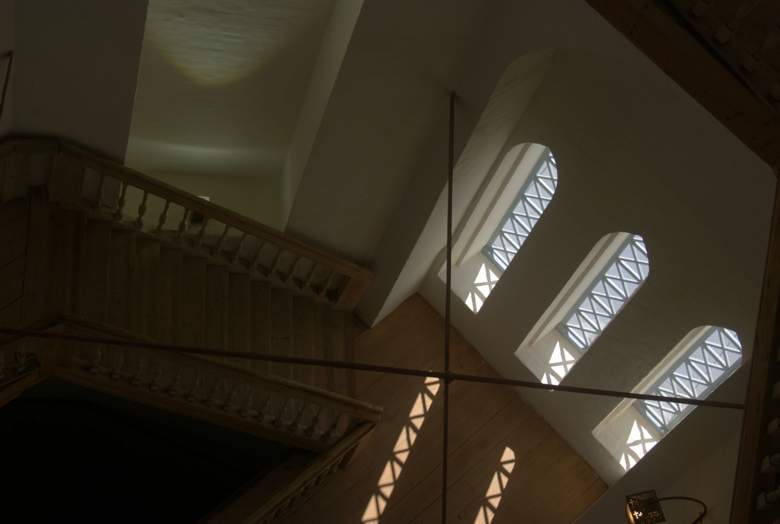 Лестница внутри колокольни Софийского собора